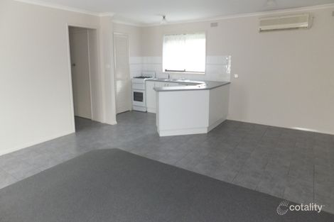 Property photo of 2/20 Sobraon Street Shepparton VIC 3630