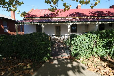 74 Kincaid St, Wagga Wagga, NSW 2650