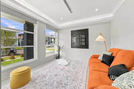 Property photo of 4 Caperbush Street Melonba NSW 2765