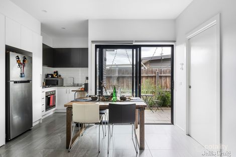 Property photo of 2/7 Highland Street Kingsbury VIC 3083