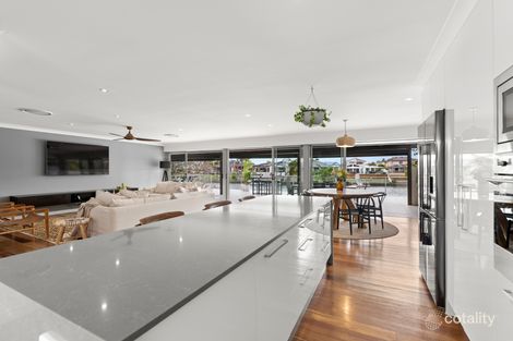 Property photo of 46 Claymore Crescent Bundall QLD 4217