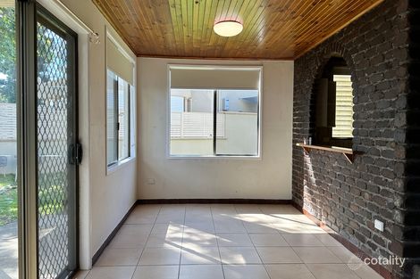 103 Matthew Flinders Dr, Cooee Bay, QLD 4703