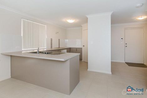 Property photo of 1/14 Carbine Bend Byford WA 6122