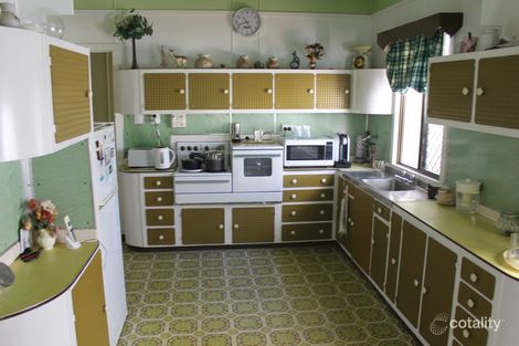 Property photo of 17 Alice Street Dalby QLD 4405