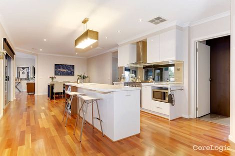 Property photo of 1 Fentonhill Parade Sunbury VIC 3429