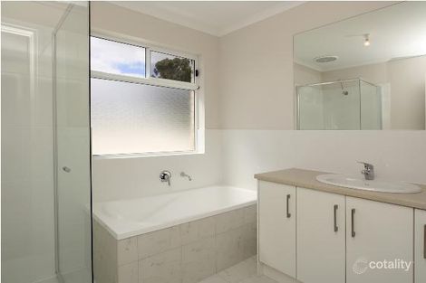 Property photo of 16B Clacton Road Dover Gardens SA 5048