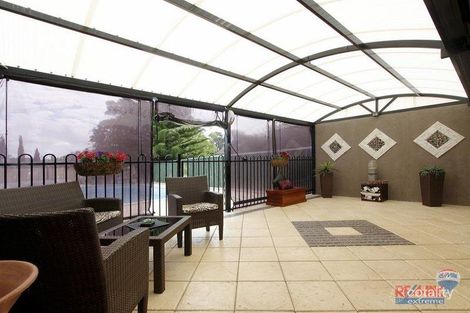 Property photo of 15 Highclere Boulevard Marangaroo WA 6064