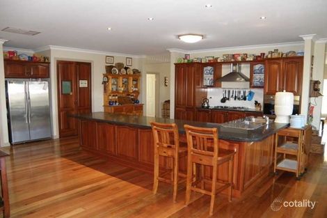 2 Rudkin Ct, Hoppers Crossing, VIC 3029