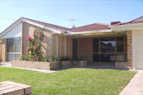 30 Chidzey Dr, Seville Grove, WA 6112