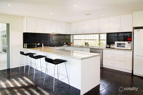 Property photo of 30 Middlesex Road Surrey Hills VIC 3127