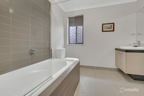 Property photo of 31 Smile Crescent Wyndham Vale VIC 3024