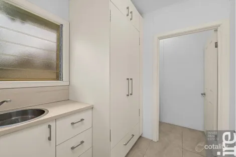 Property photo of 8 Edwards Street Wangaratta VIC 3677