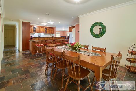 Property photo of 14 Pertzel Court Warragul VIC 3820