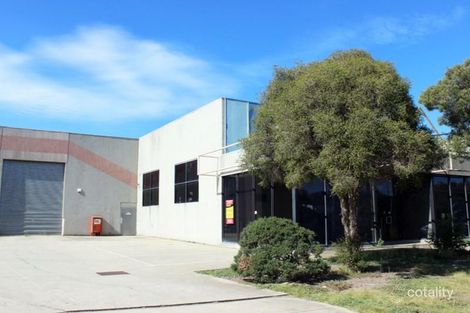 14 Sara Gr, Tottenham, VIC 3012