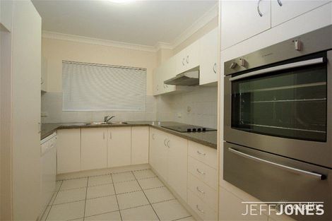 Property photo of 4/56 Knowsley Street Stones Corner QLD 4120