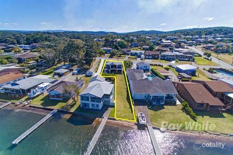 Property photo of 212 Kilaben Road Kilaben Bay NSW 2283