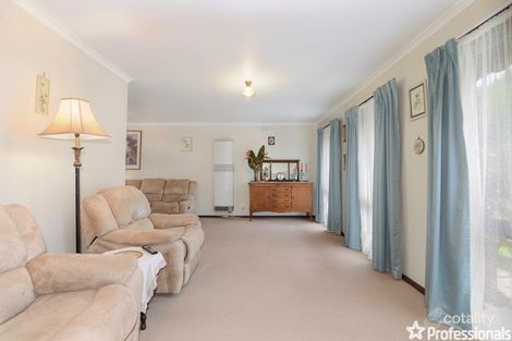 Property photo of 31 Ronald Grove Millgrove VIC 3799
