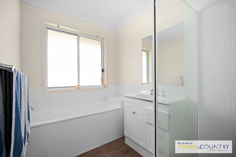 Property photo of 8 Ben Venue Boulevard Armidale NSW 2350