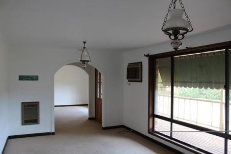 Property photo of 43 Slaughterhouse Road Spring Farm SA 5453