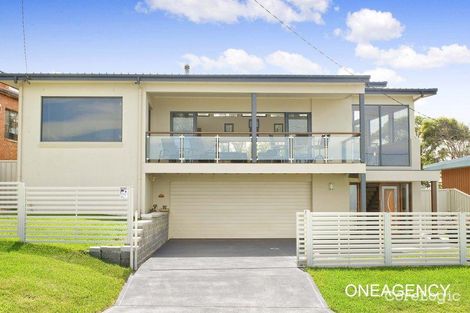 Property photo of 44 Skyline Crescent Crescent Head NSW 2440