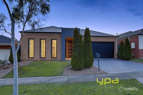 Property photo of 10 Gill Place Caroline Springs VIC 3023