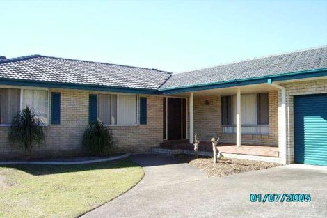 1 Tree View Pl, Forster, NSW 2428