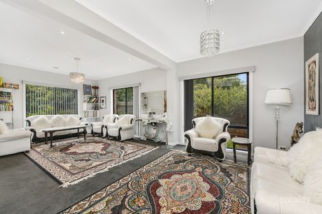 Property photo of 5 Forsyth Court Narre Warren VIC 3805
