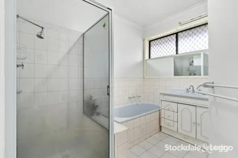 Property photo of 60 The Boulevard Morwell VIC 3840