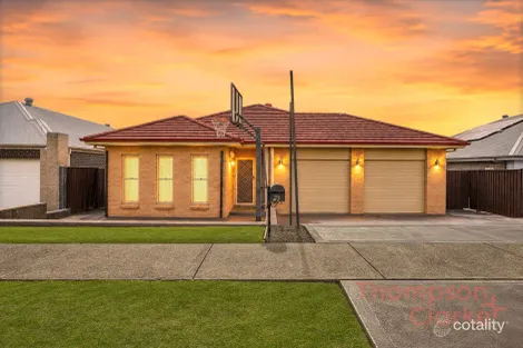 Property photo of 12 Grasshawk Drive Chisholm NSW 2322