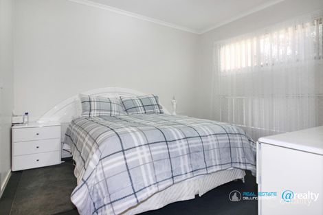Property photo of 19 Bavaria Lane Pakenham VIC 3810
