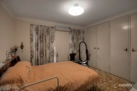 Property photo of 61 Carissa Way Forrestfield WA 6058
