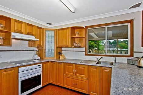 Property photo of 24 Tania Drive Point Clare NSW 2250