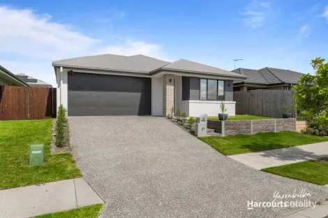 38 Petral Dr, Flagstone, QLD 4280