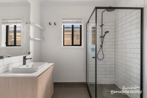 Property photo of 38 Petral Drive Flagstone QLD 4280