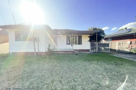 43 Chelsea Dr, Canley Heights, NSW 2166
