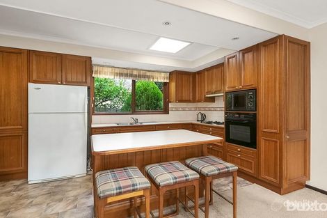 Property photo of 4 Glenarm Place Mount Waverley VIC 3149