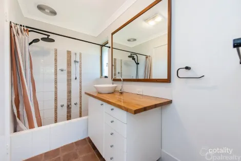 Property photo of 7 Oceanic Court Port Kennedy WA 6172