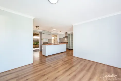 Property photo of 7 Oceanic Court Port Kennedy WA 6172