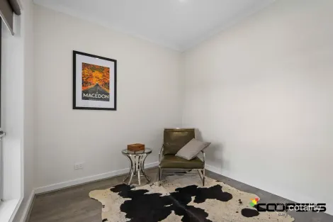 Property photo of 3/4 Gordon Crescent Romsey VIC 3434