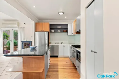 Property photo of 2 Vincent Street Oak Park VIC 3046