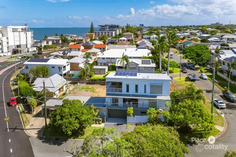 14 Margaret St, Scarborough, QLD 4020