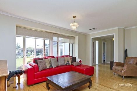Property photo of 3 Mapiti Court Frankston VIC 3199