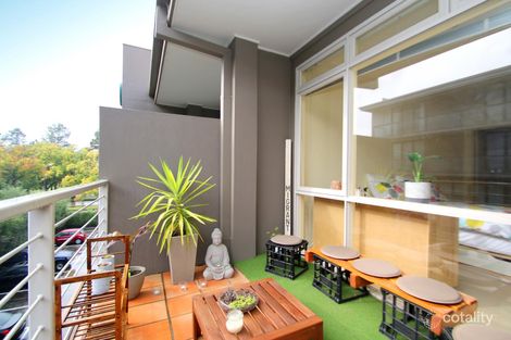 Property photo of 305/445-453 Royal Parade Parkville VIC 3052