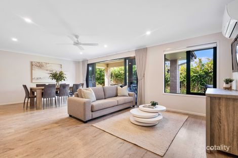 Property photo of 21B Charles Street Birkdale QLD 4159