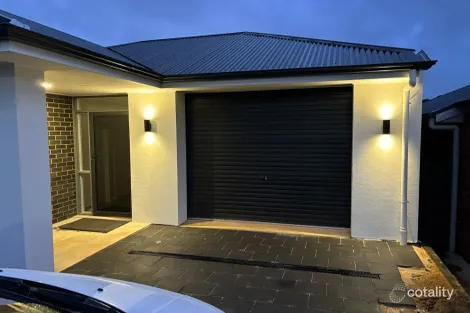 Property photo of 30 Radcliffe Street Mount Barker SA 5251