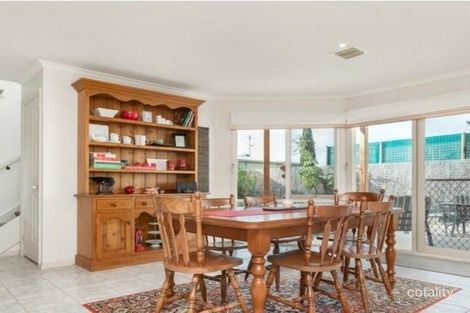 Property photo of 6 Sandstone Court Hastings VIC 3915