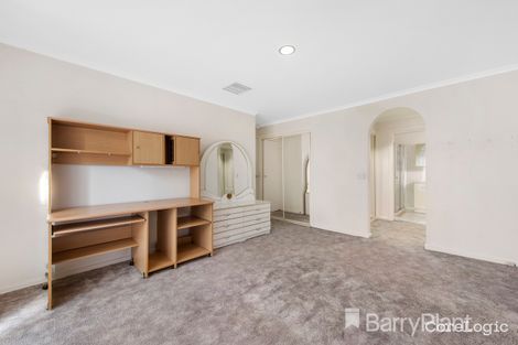 Property photo of 98 Neale Road Deer Park VIC 3023