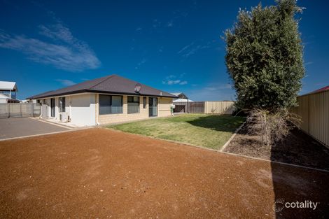 Property photo of 22 Yolanda Edge Wandina WA 6530