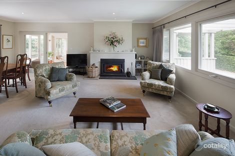 Property photo of 14 Salisbury Road Mount Macedon VIC 3441