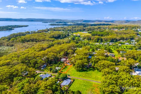 20 Oaklea St, Russell Island, QLD 4184
